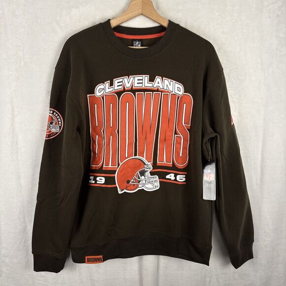 Cleveland Browns NFL Team Retro Crewneck Sweatshirt Size Medium Brown NWT - Picture 1 of 8